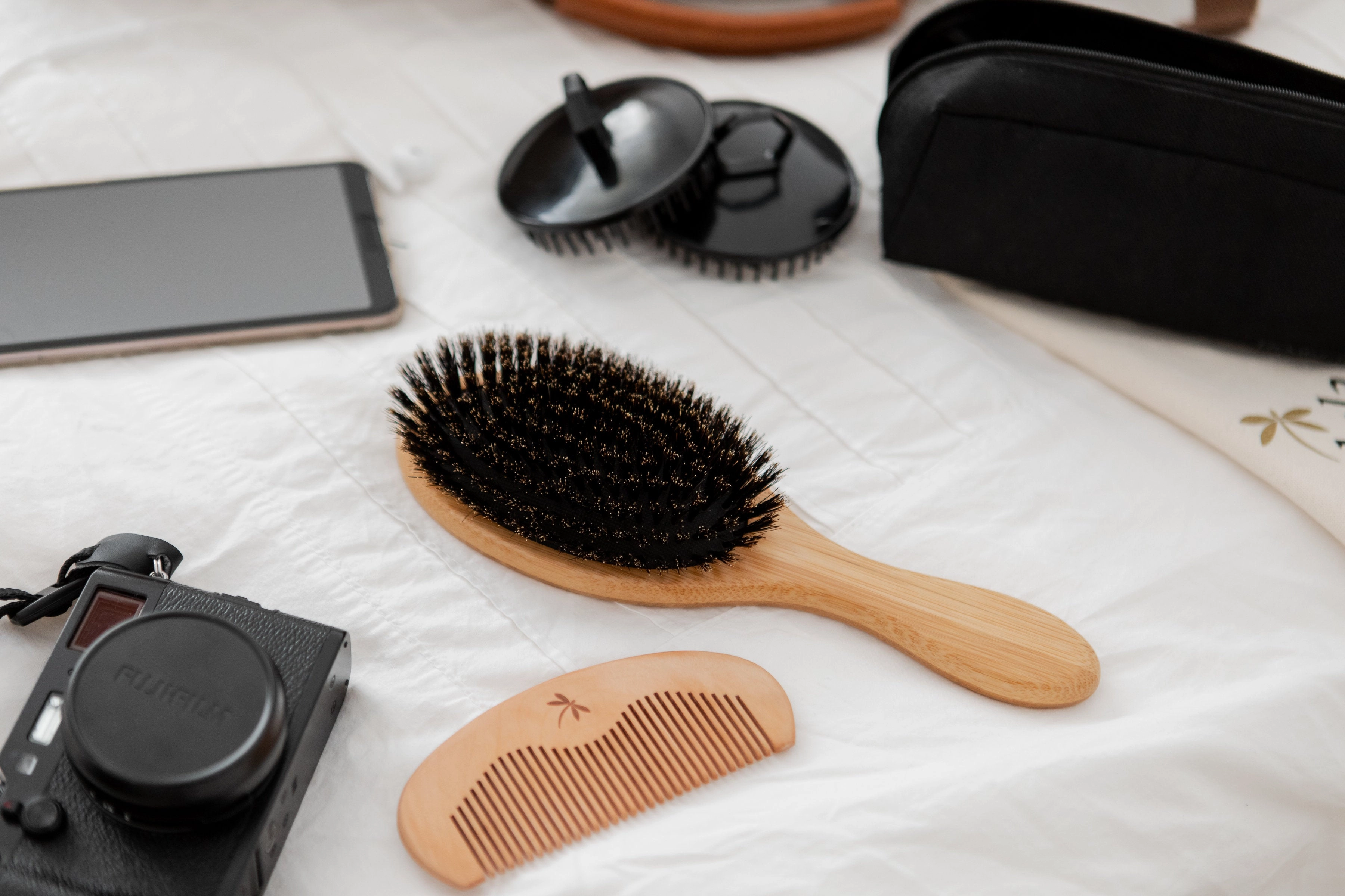 100% Boar Bristle Hairbrush for Men Hairbrush for Thin, Normal and Short Hair