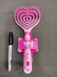Barbie Collection Heart Vent Brush