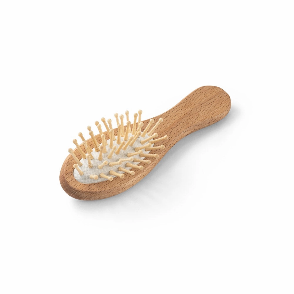 DERN. Wooden hairbrush with round bamboo bristles