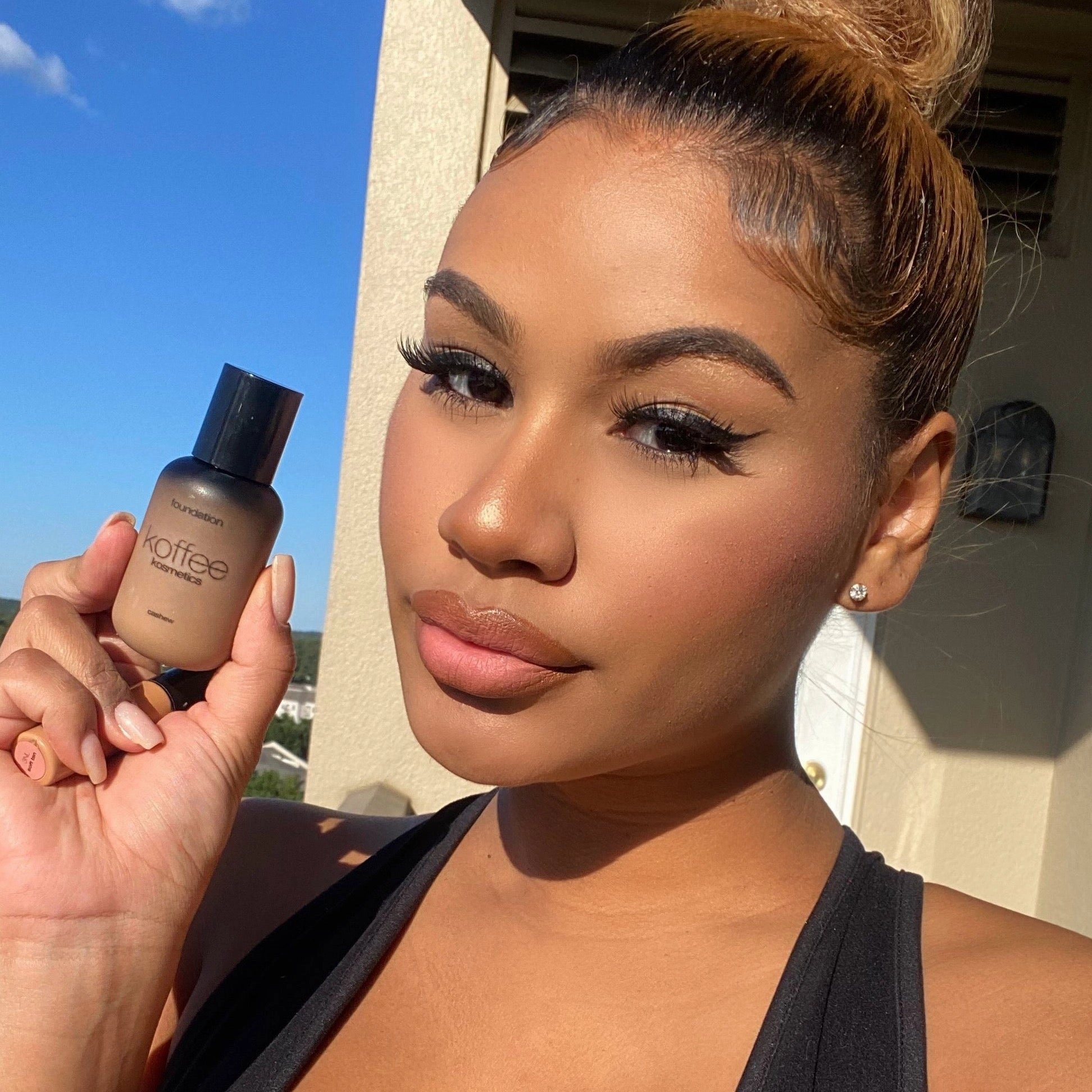 foundation - cashew