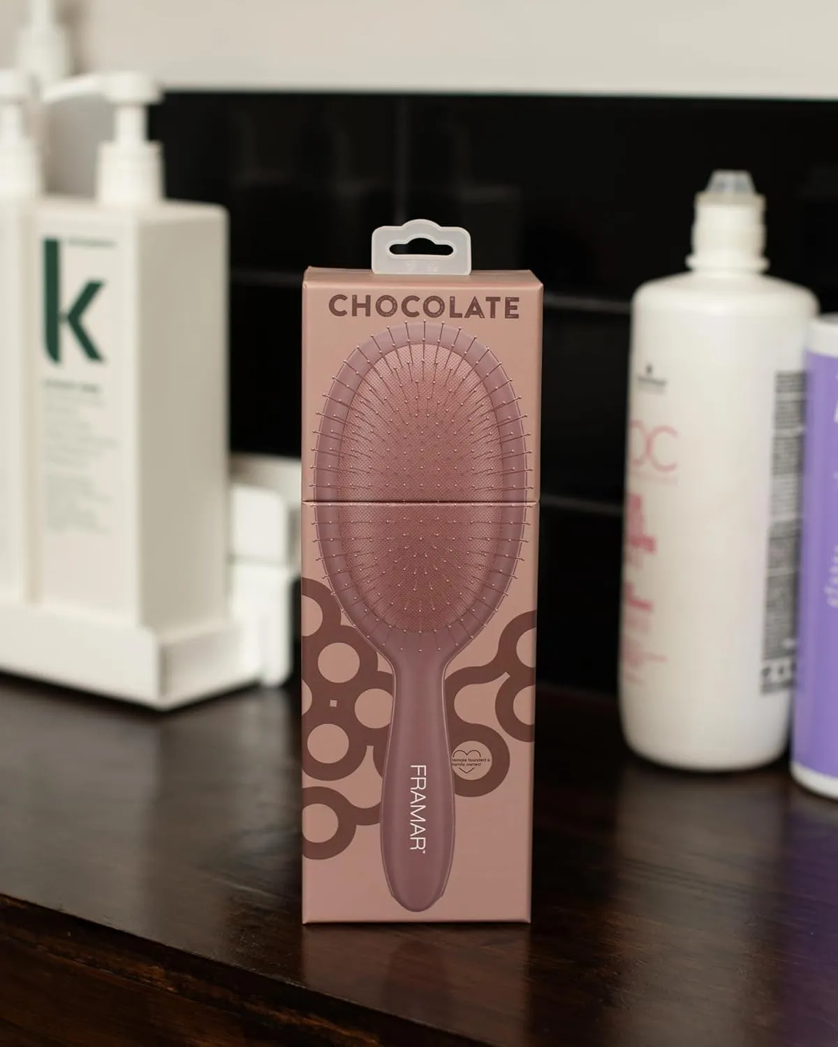 FRAMAR Chocolate Hair Brush Detangler – Wet Hair Brushes For Women, Womens Hair Brush, Hair Accessories, Hairbrush For Women, Cepillos Para Cabello, Reduces Breakage – Detangle Brush