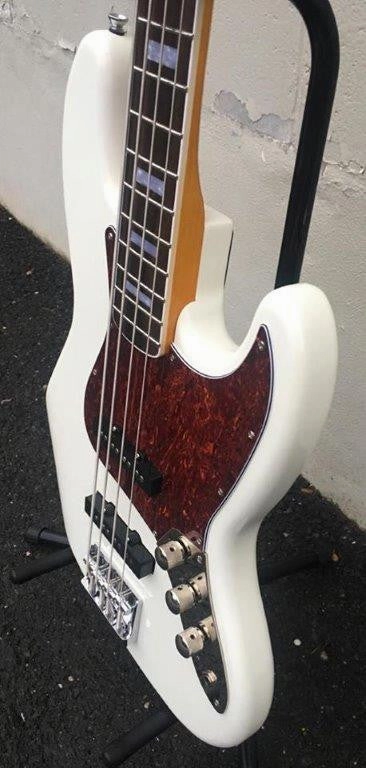 GAMMA [SOLD] Custom J17-04, Beta Model, Vintage White