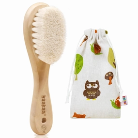 haakaa Wooden Baby Hair Brush for Newborns and Toddlers Baby Brush Natural Soft Goat Bristles Hairbrush, Ideal for Cradle Cap, Perfect Baby Registry Gift with Carry Pouch, 1PC