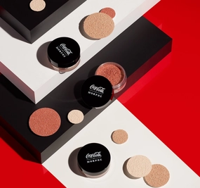 Luxurious GLOWING IT Refined X POP COCA-COLA HIGHLIGHTER - PLACES LOOSE MORPHE