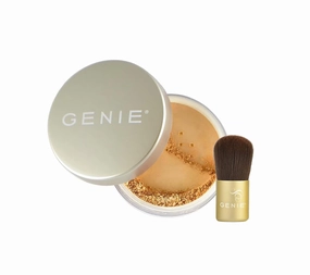 NUTRATANICALS Antioxidant Foundation Golden Medium, 8 gm & Small Kabuki Brush