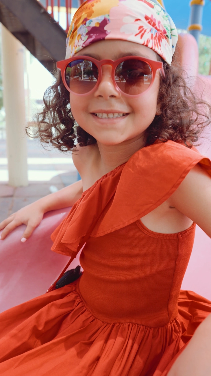 Sun Shine Sunglasses (Strawberry Hot)