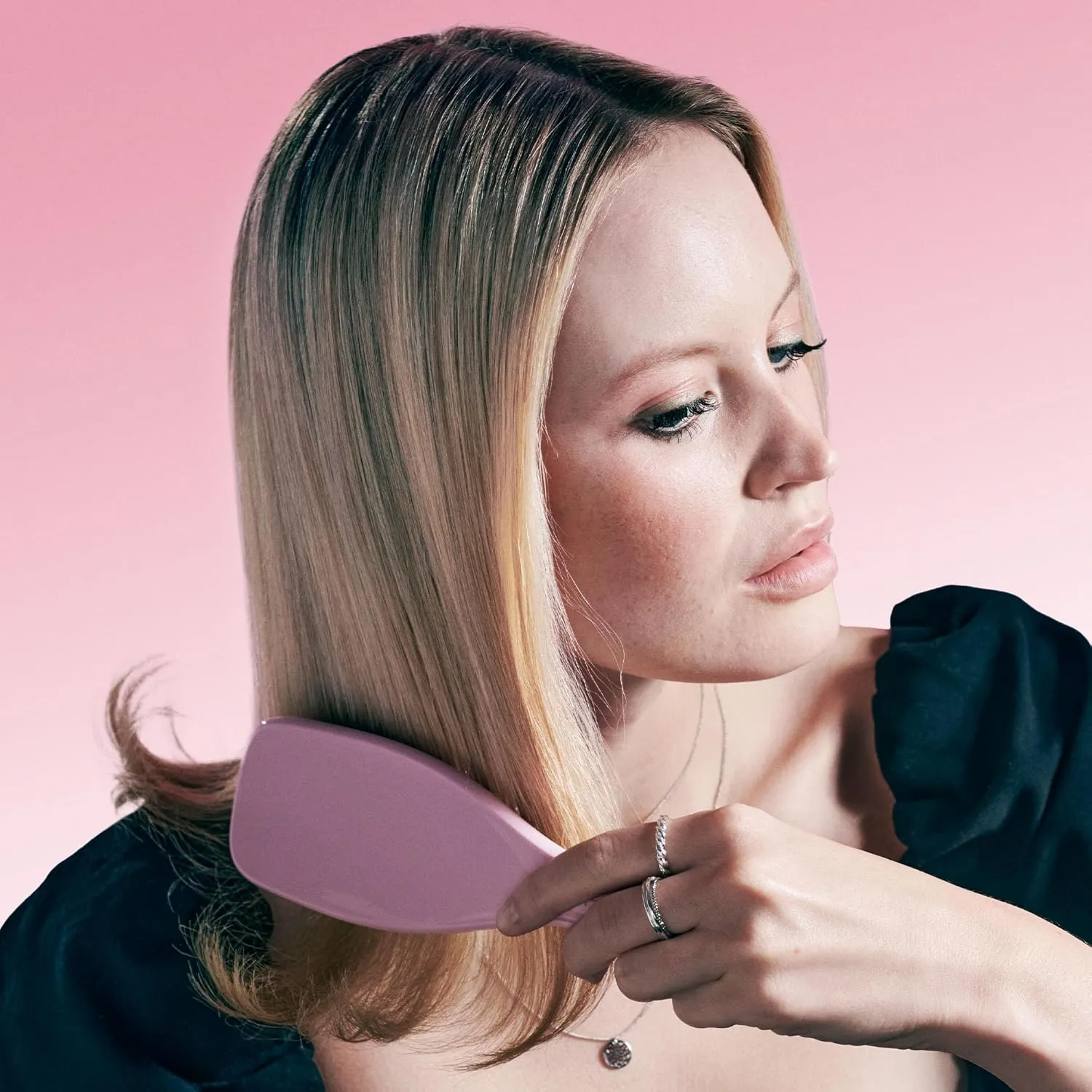 Tangle Teezer | The Fine & Fragile Wet Detangler Hairbrush | Soft Flex Teeth for Less Breakage | Ideal for Thinning Hair, Color-Treated & Sensitive Scalps | Comfort Handle | Hypnotic Heather