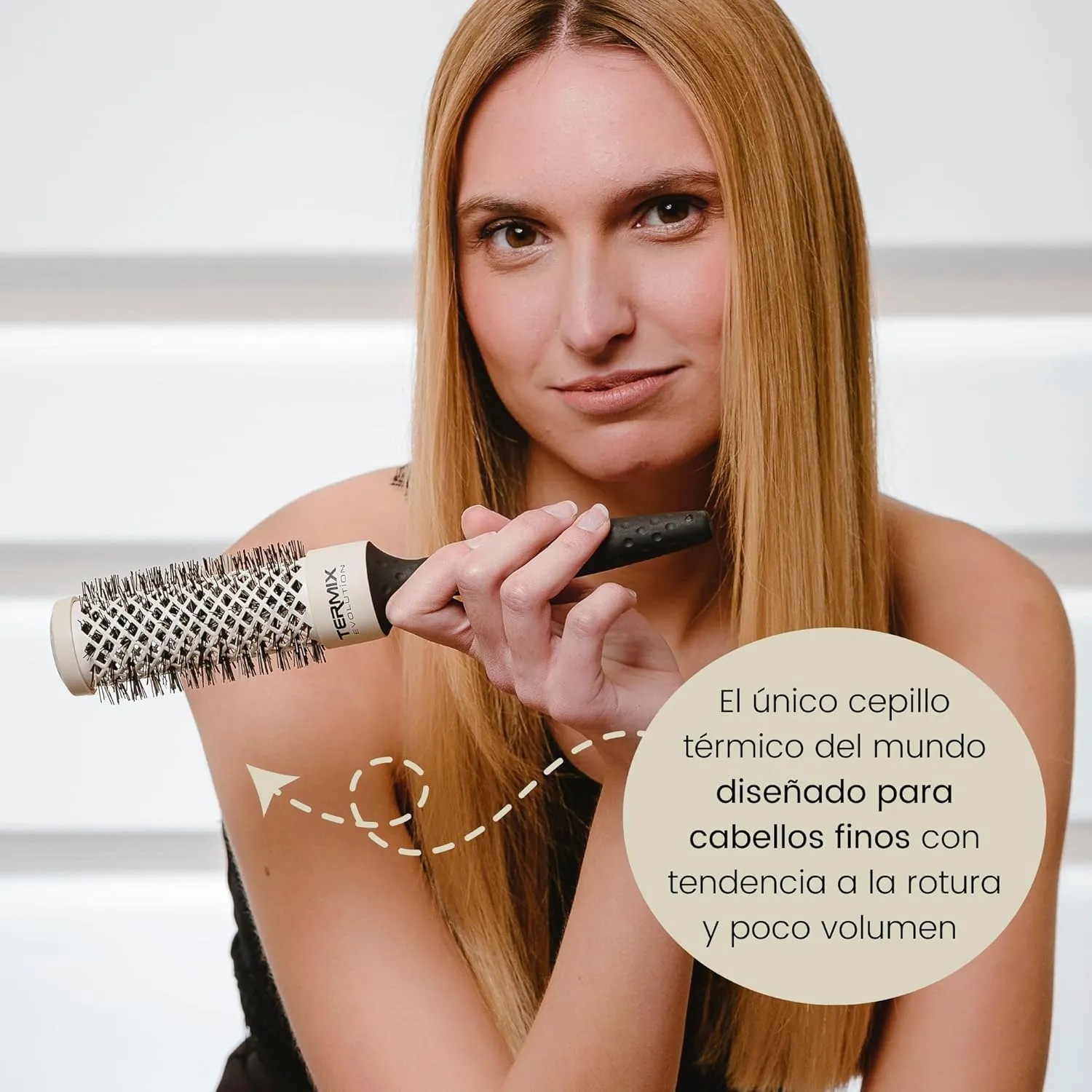 Termix Evolution Soft Ø 17 mm-Hairbrush for thin hair with ionized bristles specially for thin and delicate hair.